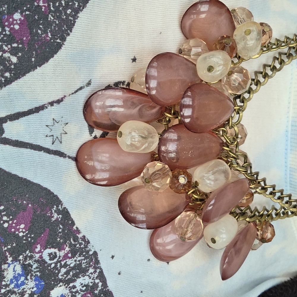 Loft Acrylic Statement Necklace And Bracelet Set